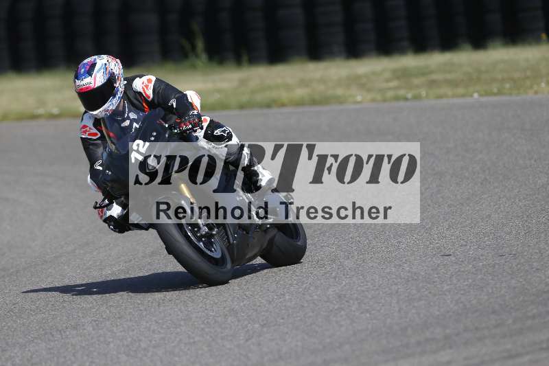 /21 17.06.2026  Ducati Schweiz Track Warmup ADR/Gruppe blau/12